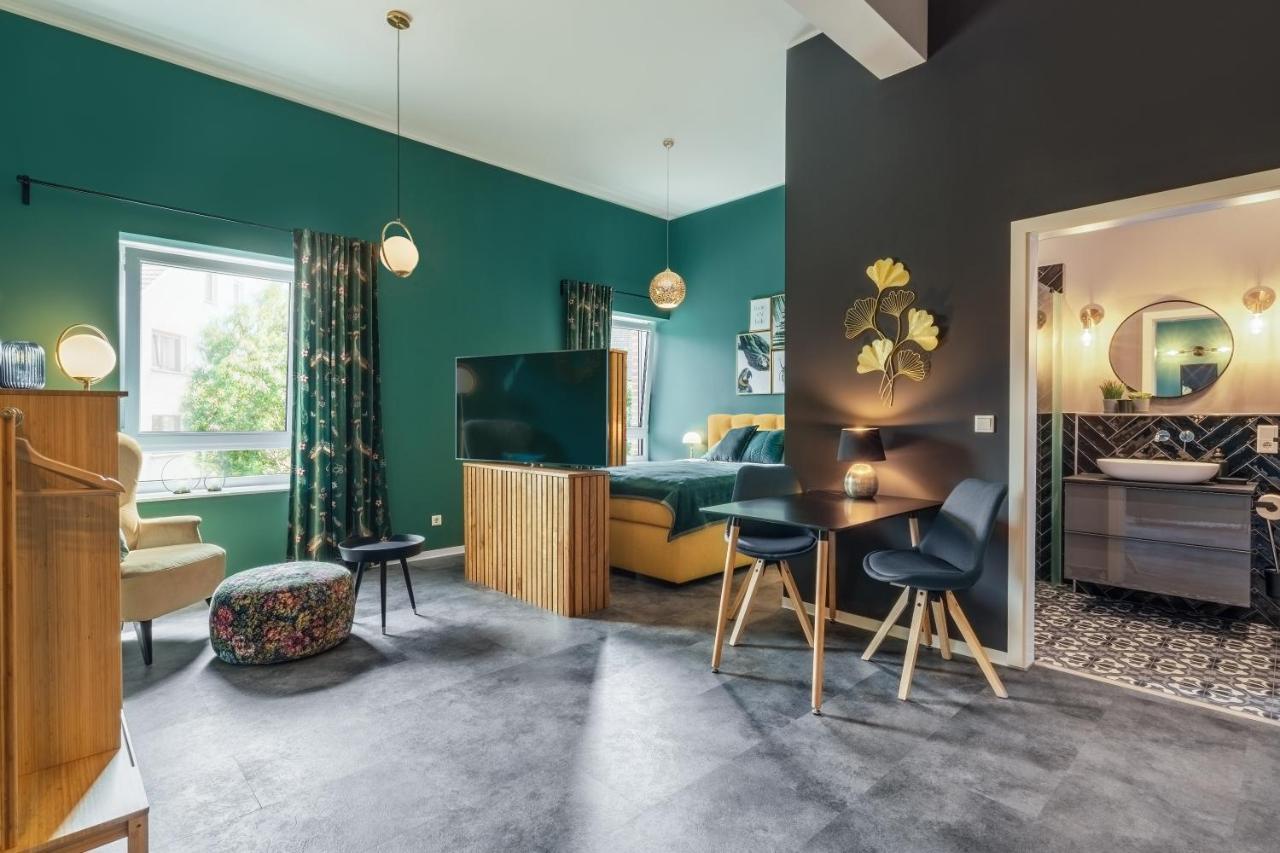 One Moment Boardinghouse - Apartment Tropic بورتا فستفاليكا المظهر الخارجي الصورة